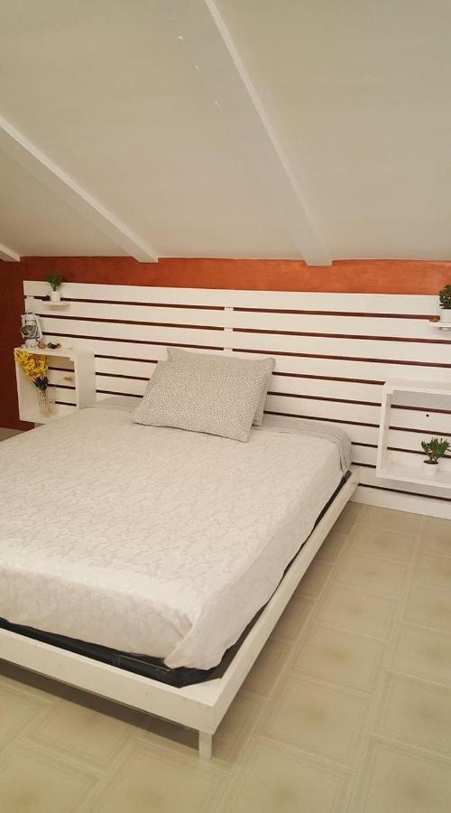 B&B La Camelia Santeramo in Colle Dış mekan fotoğraf