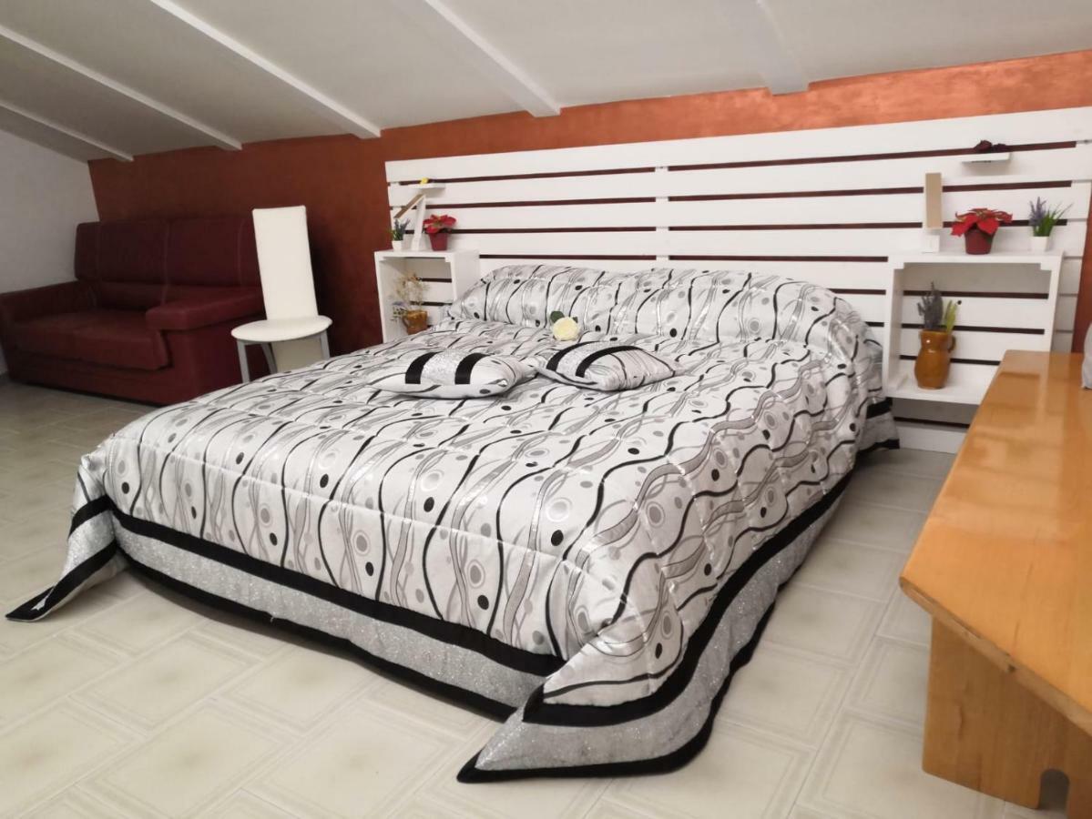 B&B La Camelia Santeramo in Colle Dış mekan fotoğraf